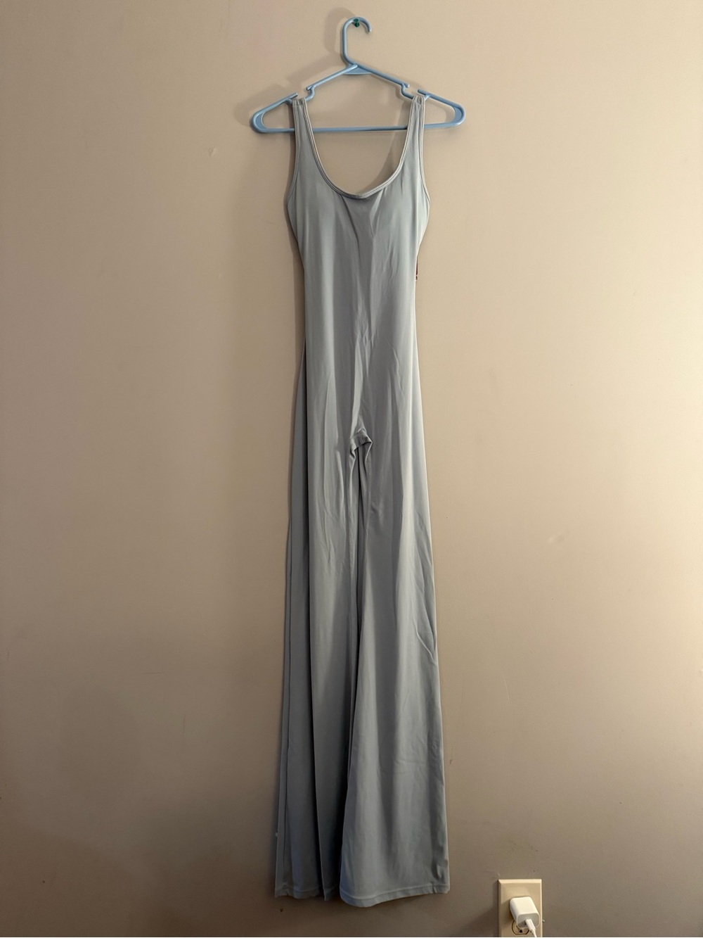 Vertvie Women Sleeveless Flare Jumpsuits
Sexy Backless